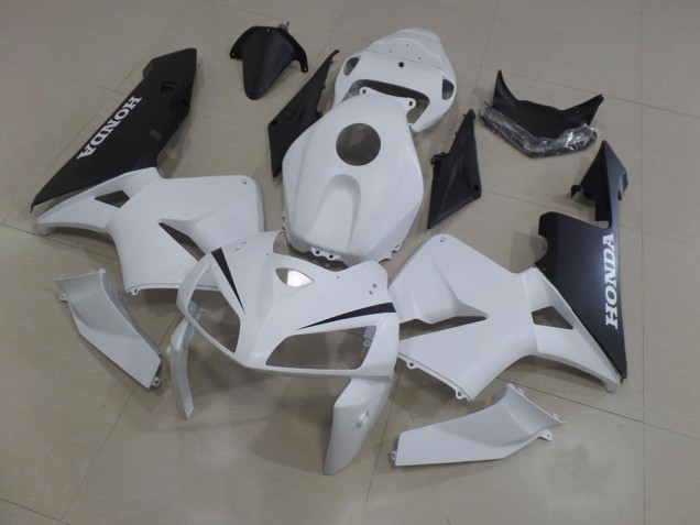 Cheap 2005-2006 White Black Honda CBR600RR Motorcycle Fairings Cheap 2005-2006 White Black Honda CBR600RR Motorcycle Fairings